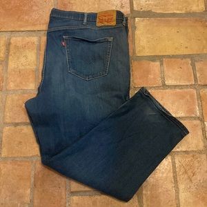 Levi’s Jeans 541. Size 48/30. Dark Denim with minor wear shown in pictures.